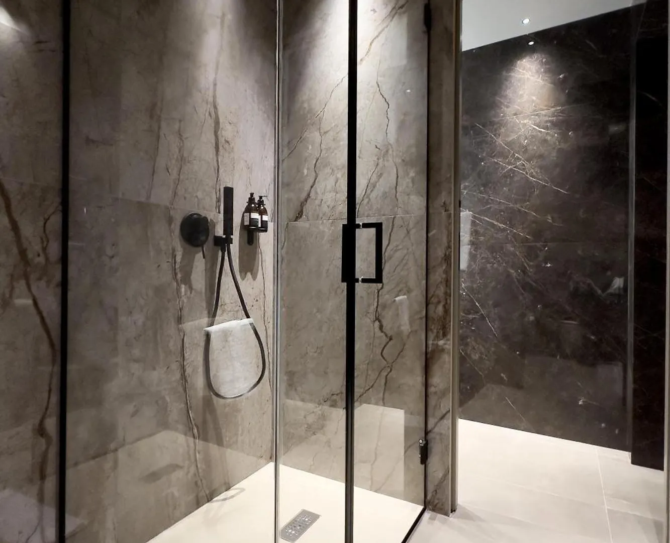 Donna Filomena Luxury Suites 카타니아 게스트하우스