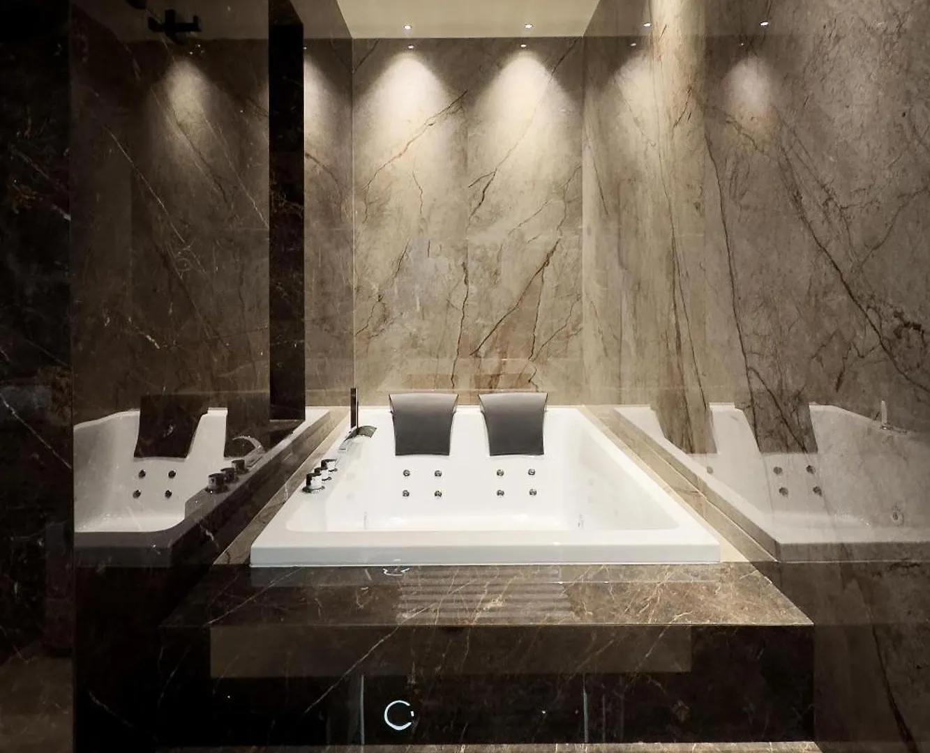 Donna Filomena Luxury Suites 카타니아